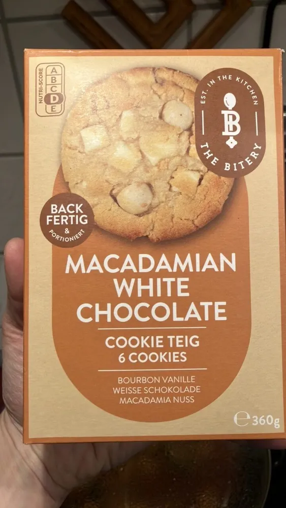 Macadamian White Chocolate