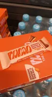 Almonds Butter & Sea Salt Chocolate Bar