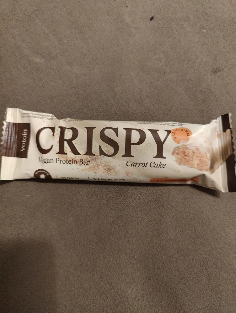Crispy carrot cake