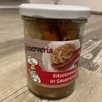 Käsekrainer in Sauerkraut