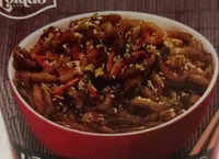 Udon noodles beef flavor