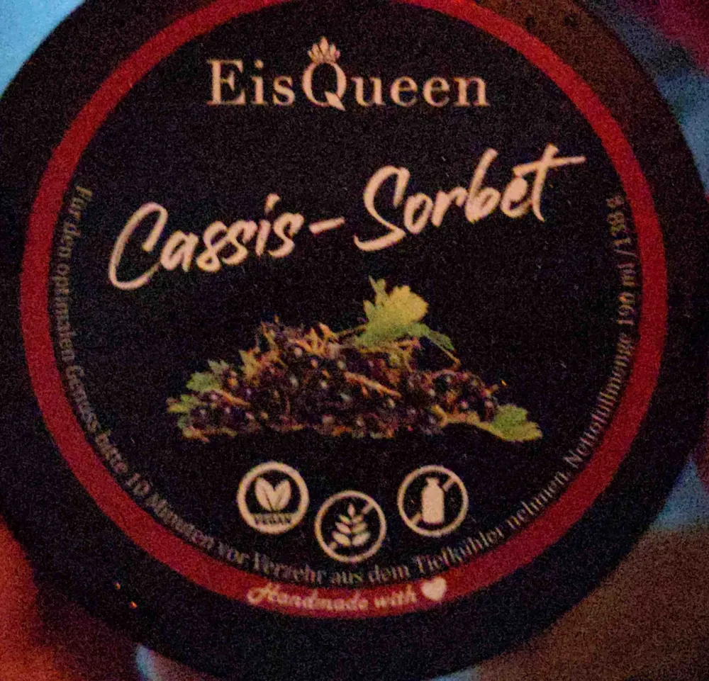Eis Cassis