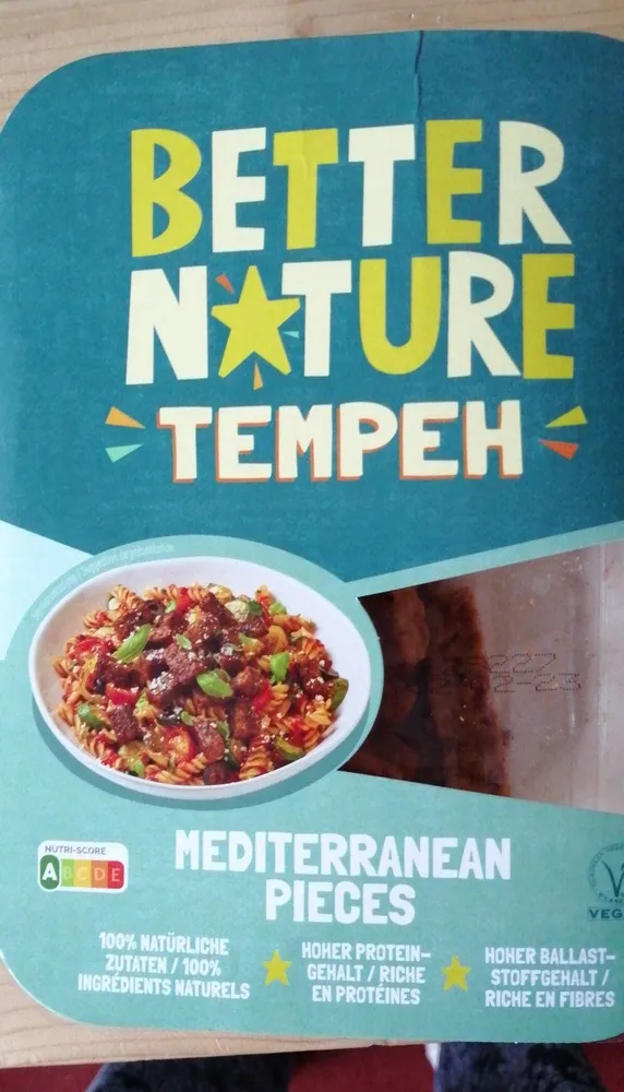 Mediterranean pieces tempeh