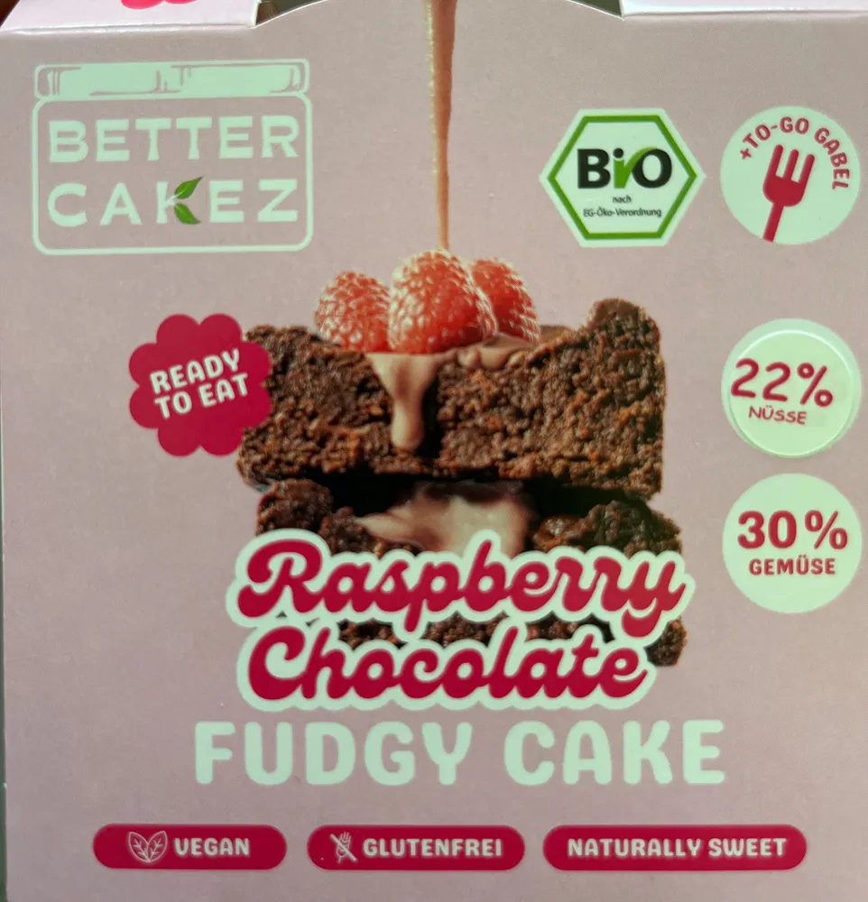 Raspberry Chocolate Fudgy Cake