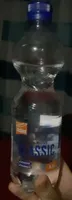 Natürliches Mineralwasser mit Kohlensäure