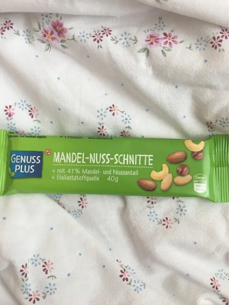 mandel-nuss-schnitte