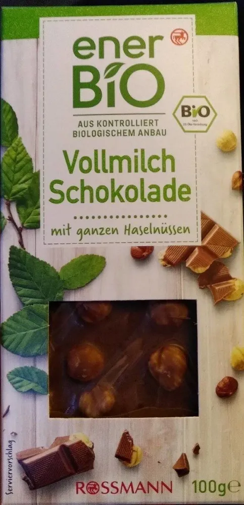 Vollmilch Schokolade mit ganzen Haselnüssen