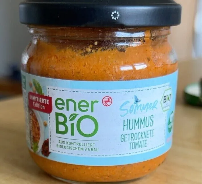 Hummus getrocknete Tomate