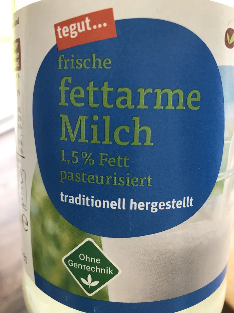 Frische fettarme Milch