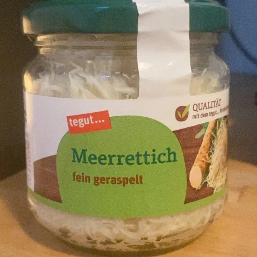 Meerrettich fein geraspelt