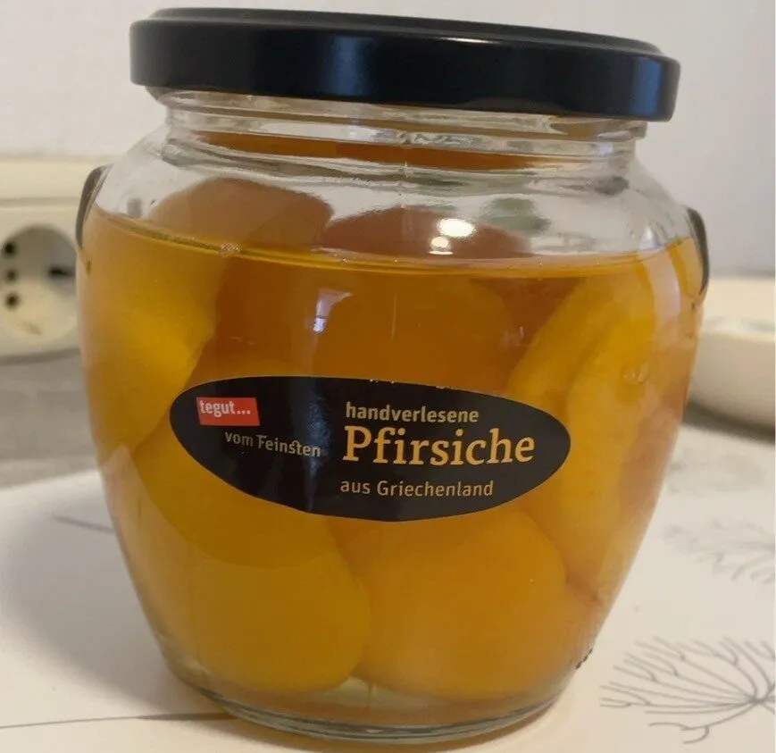 Pfirsiche im Glas