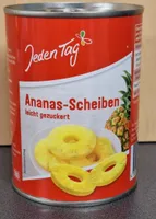 Ananas-Scheiben gezuckert