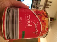 Ravioli mit fleischhaltiger Füllung