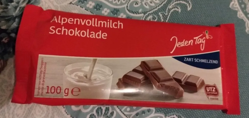 Alpenvollmilch Schokolade