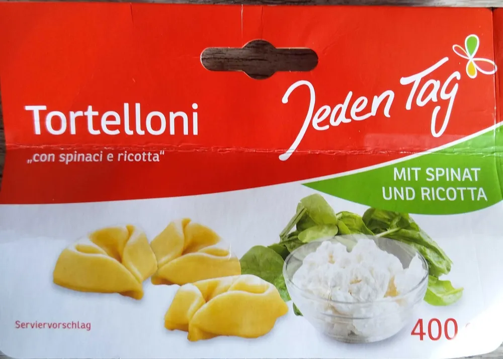 Tortelloni „con spinaci e ricotta“