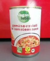 Gemüse-Ravioli in Tomatensauce