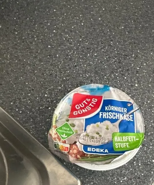 Körniger Frischkäse