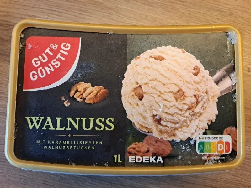 Walnuss Eis