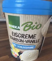 Eiscreme Bourbon-Vanille mit Schlagsahne