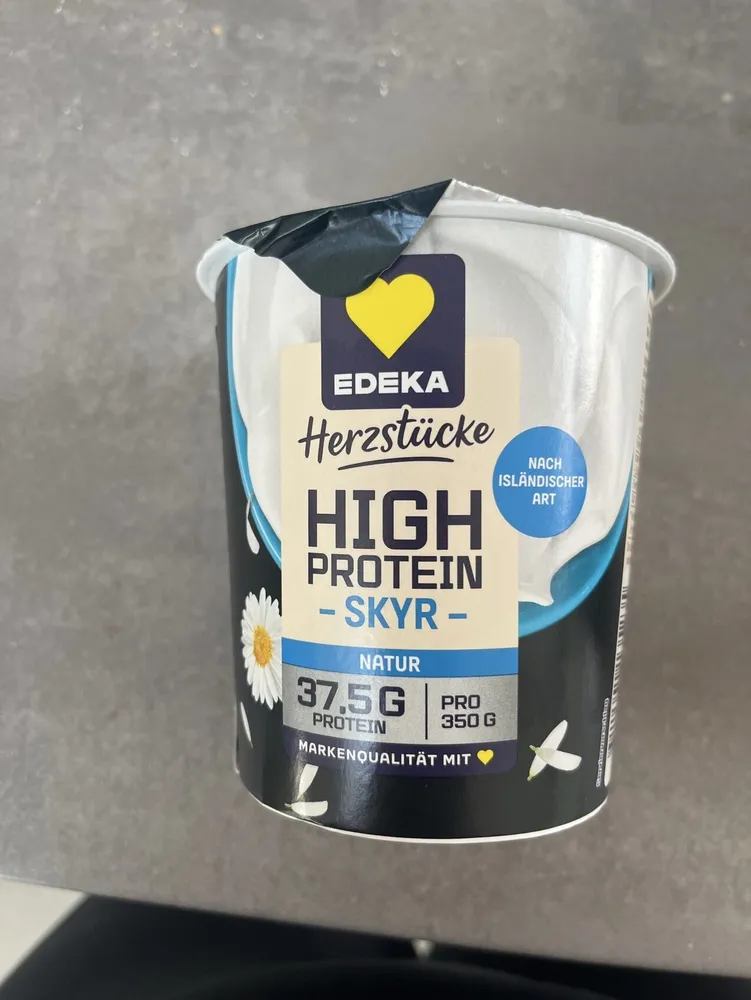 HIGH PROTEIN - SKYR -