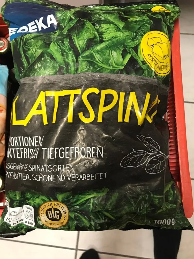 Blattspinat