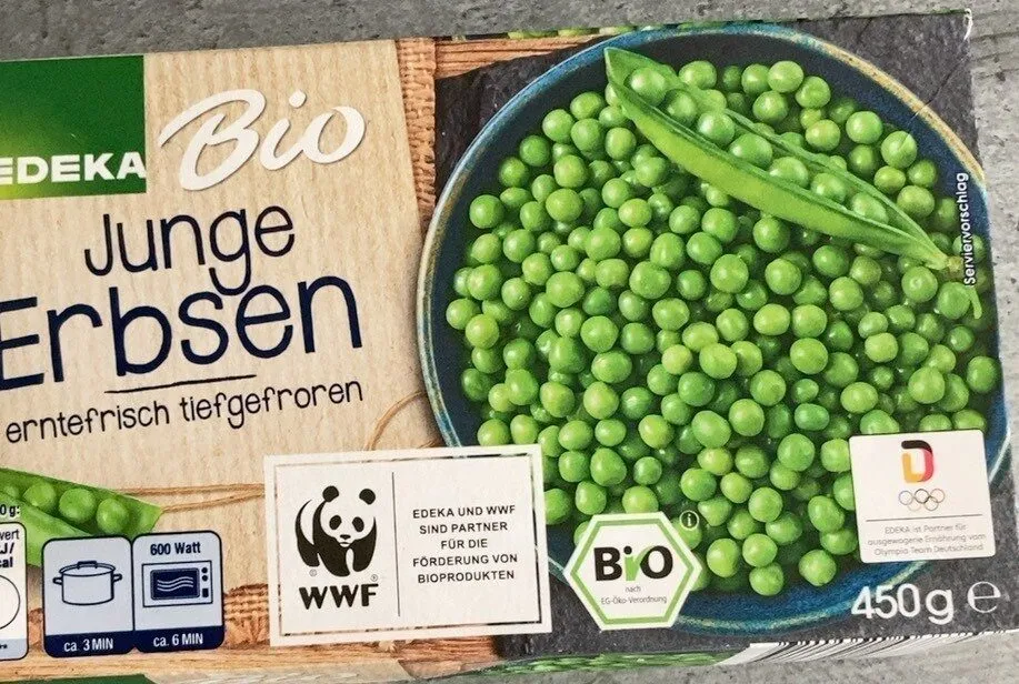 Junge Erbsen, erntefrisch tiefgefroren