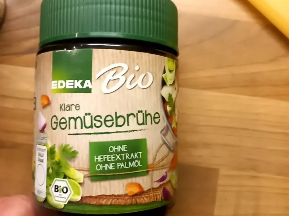 Klare Gemüsebrühe
