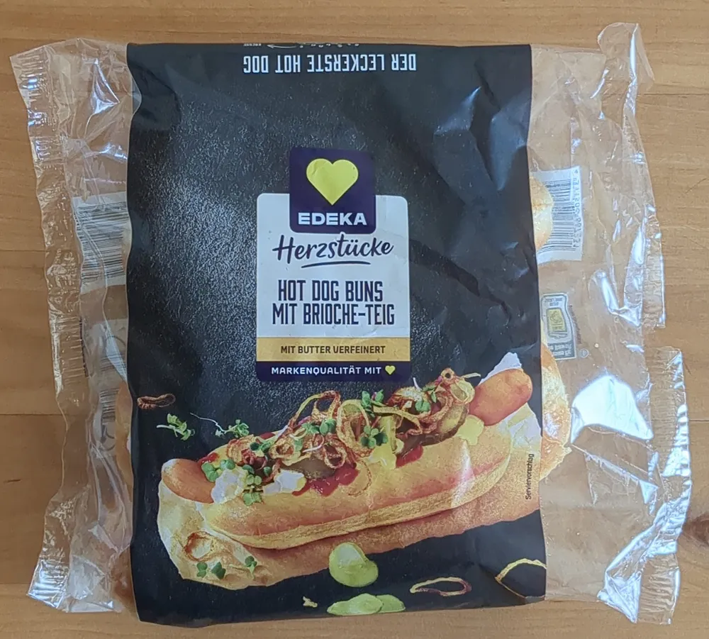 Hot Dog Buns mit Brioche-Teig