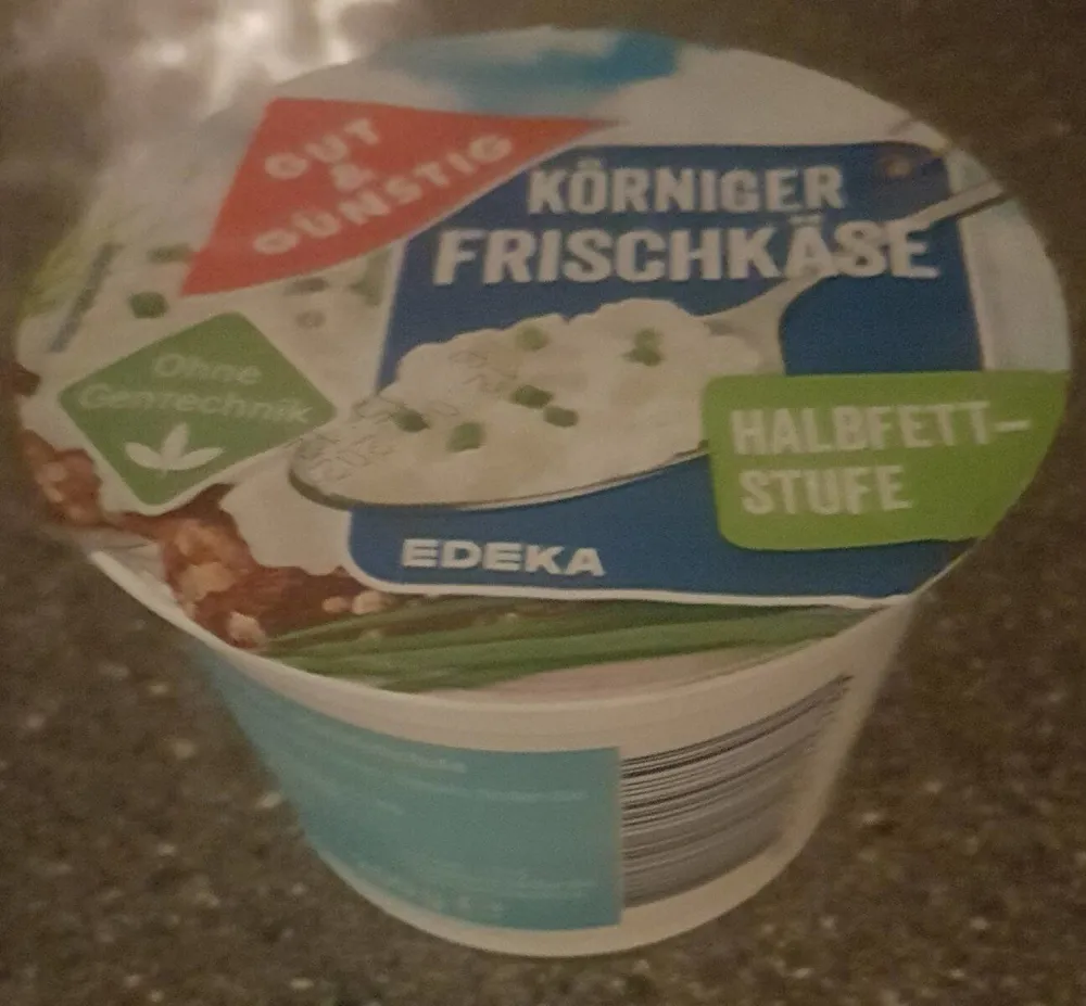 Körniger Frischkäse