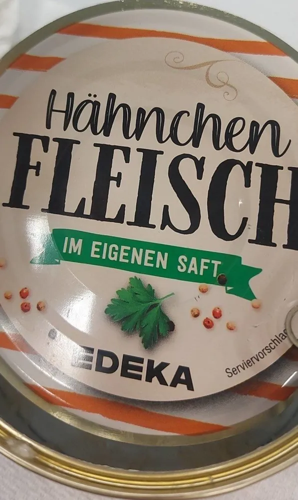 Hähnchenfleisch im eigenen Saft