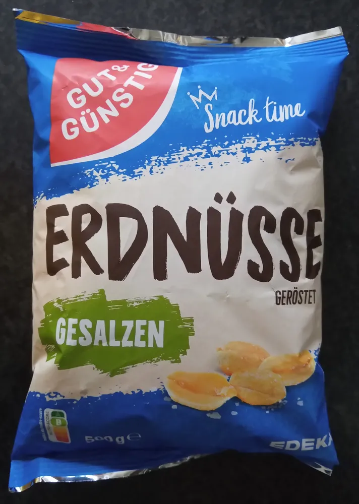Erdnüsse gesalzen
