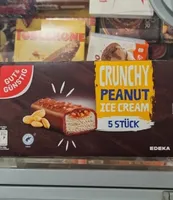 Crunchy peanut ice cream