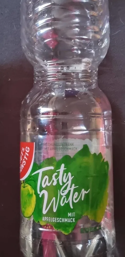 Tasty Water mit Apfelgeschmack
