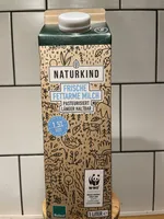 Frische fettarme Milch