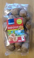 Walnüsse in der Schale