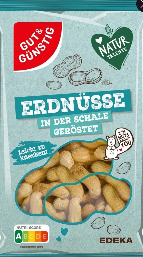 Erdnüsse in der Schale geröstet