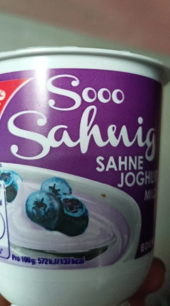 Sahne Joghurt mild