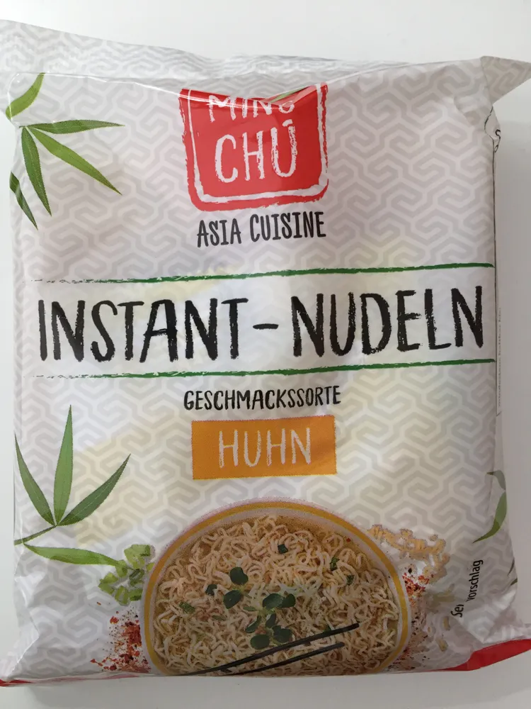 Instant-Nudeln Huhn