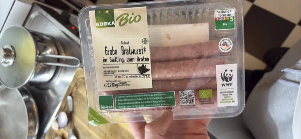 Grobe Bratwurst im Saitling, zum Braten