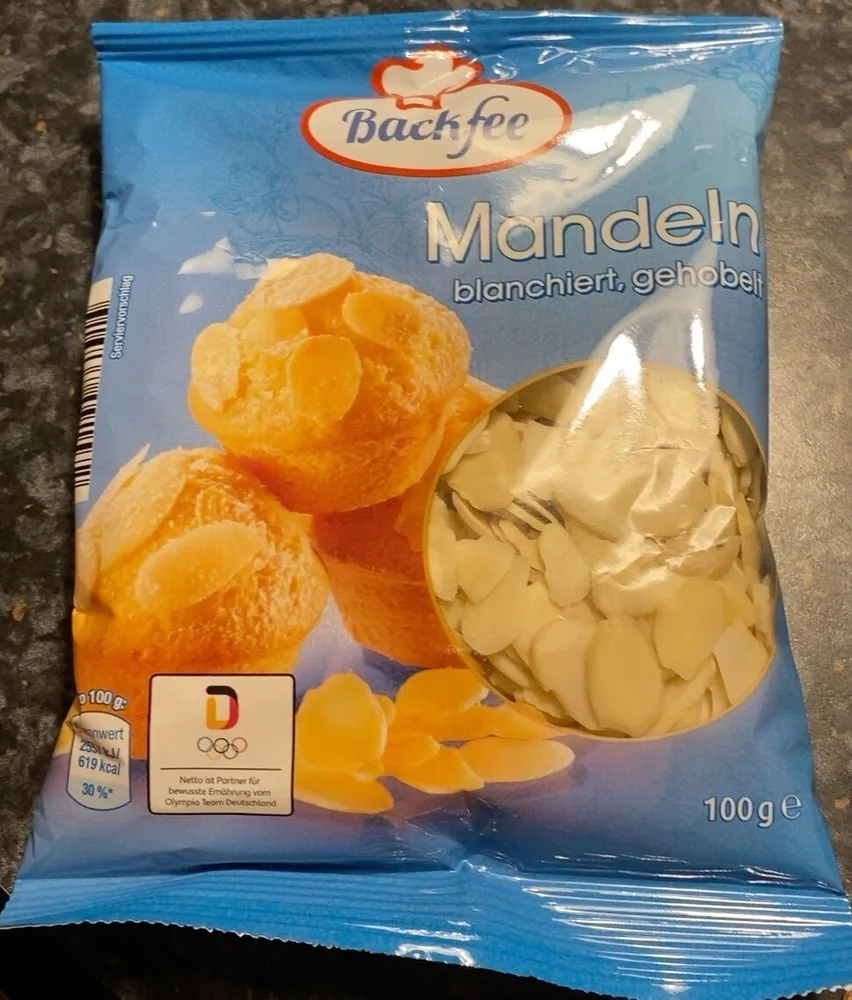 Mandeln, blanchiert und gehobelt