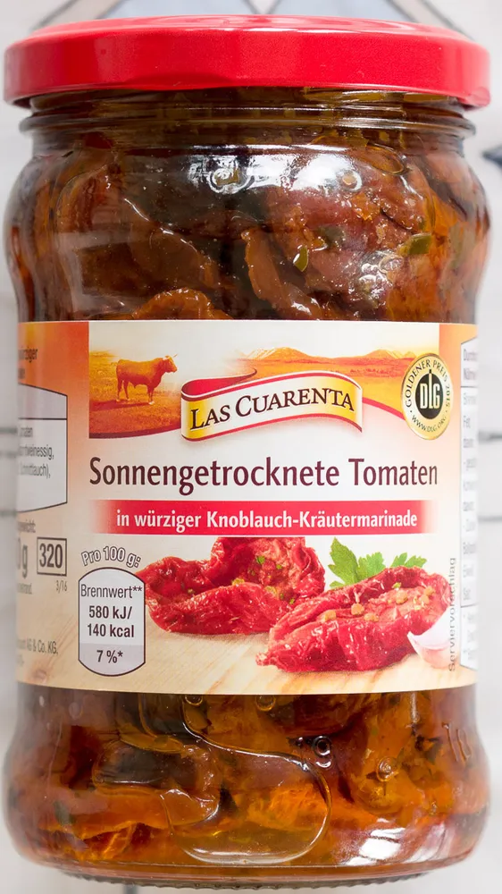 Sonnengetrocknete Tomaten in würziger Knoblauch-Kräutermarinade