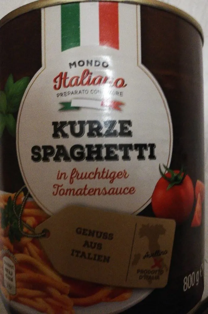 KURZE SPAGHETTI in fruchtiger Tomatensauce