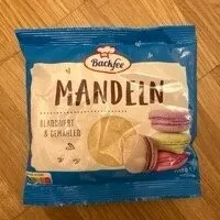 Mandeln blanchiert