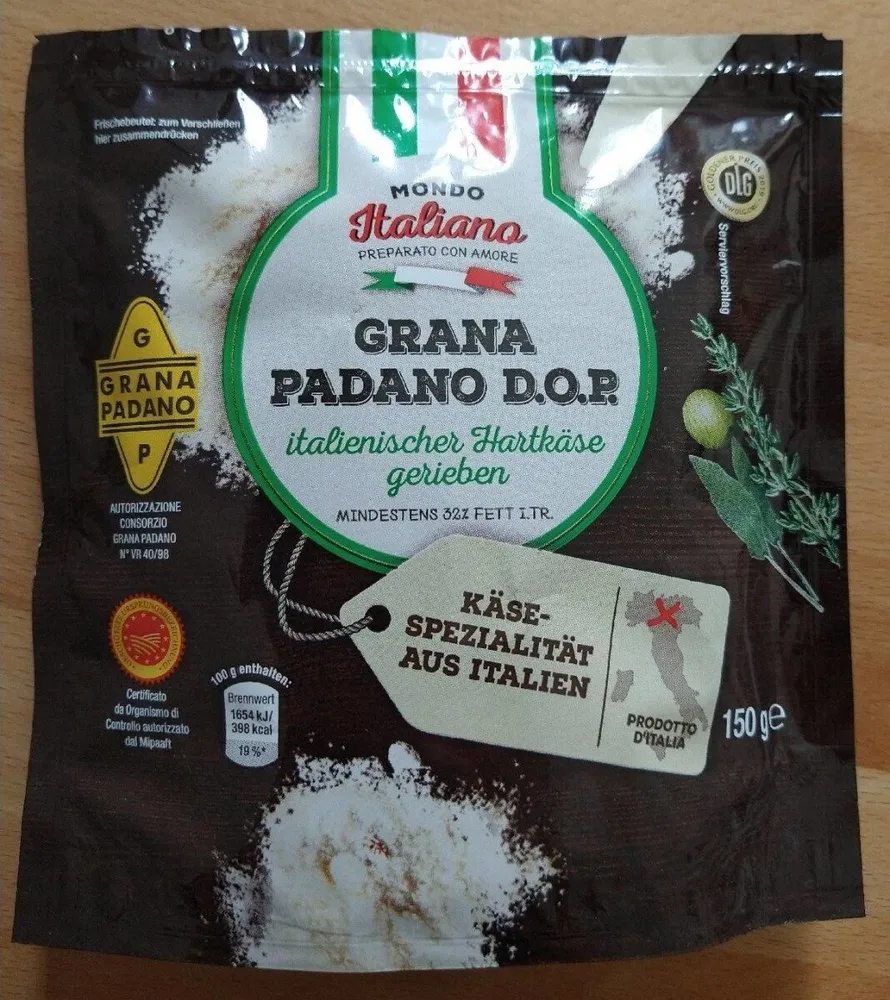 Mondo Italiano Grana Padano gerieben