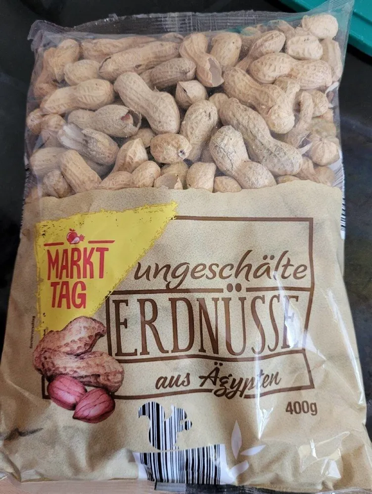 Umgeschälte Erdnüsse aus Ägypten