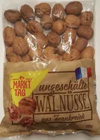 ungeschälte Walnüsse