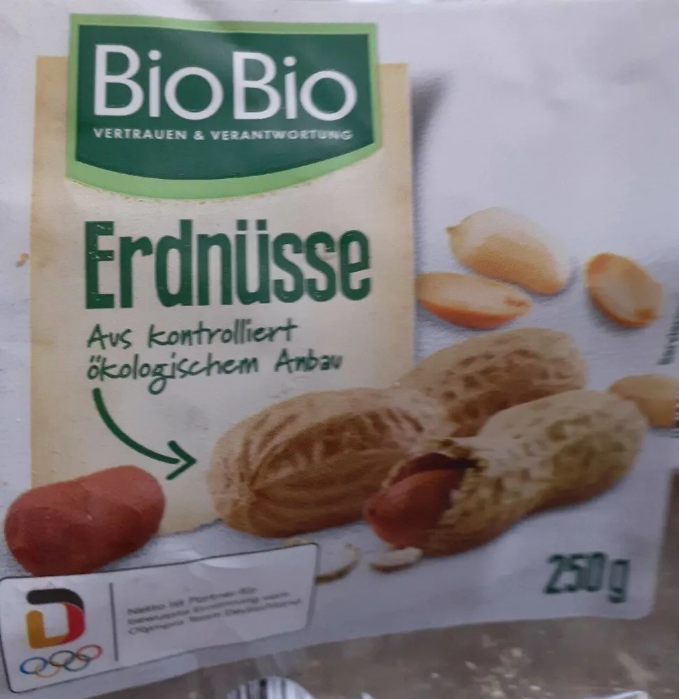 Erdnüsse