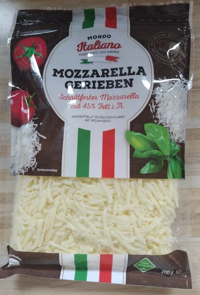 Mozzarella Gerieben