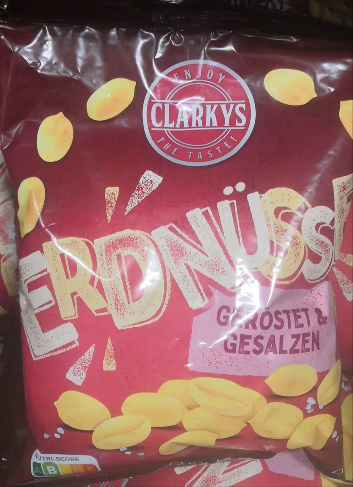 Erdnüsse geröstet und gesalzen