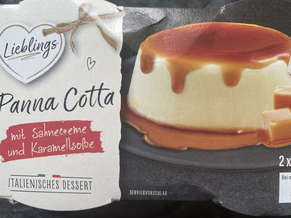 Panna Cotta mit Sahnecreme & Karamellsoße